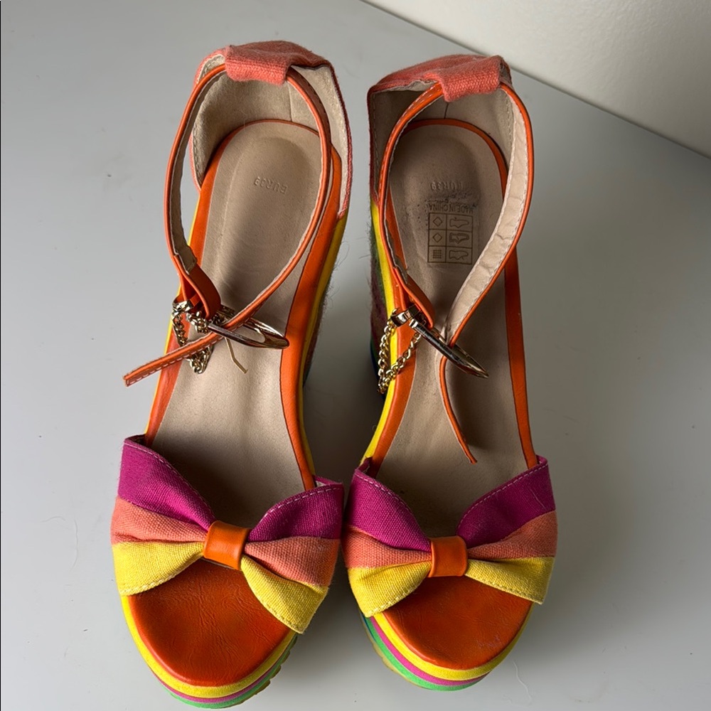 Colorful Wedge Sandals - Picture 6 of 7